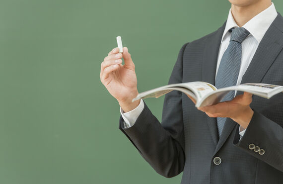 板橋にある英語塾ではご興味をお持ちの高校生向けの体験授業がございます